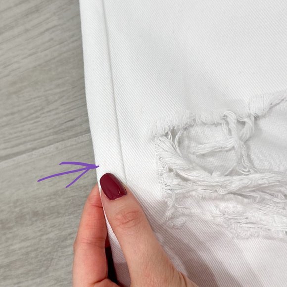 Reformation Cynthia High Rise Relaxed Fit Jeans in White Destroyed Denim Sz 27S - Picture 14 of 16